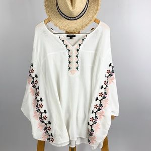 Lane Bryant WhiteEmbroidered blouse 22/24